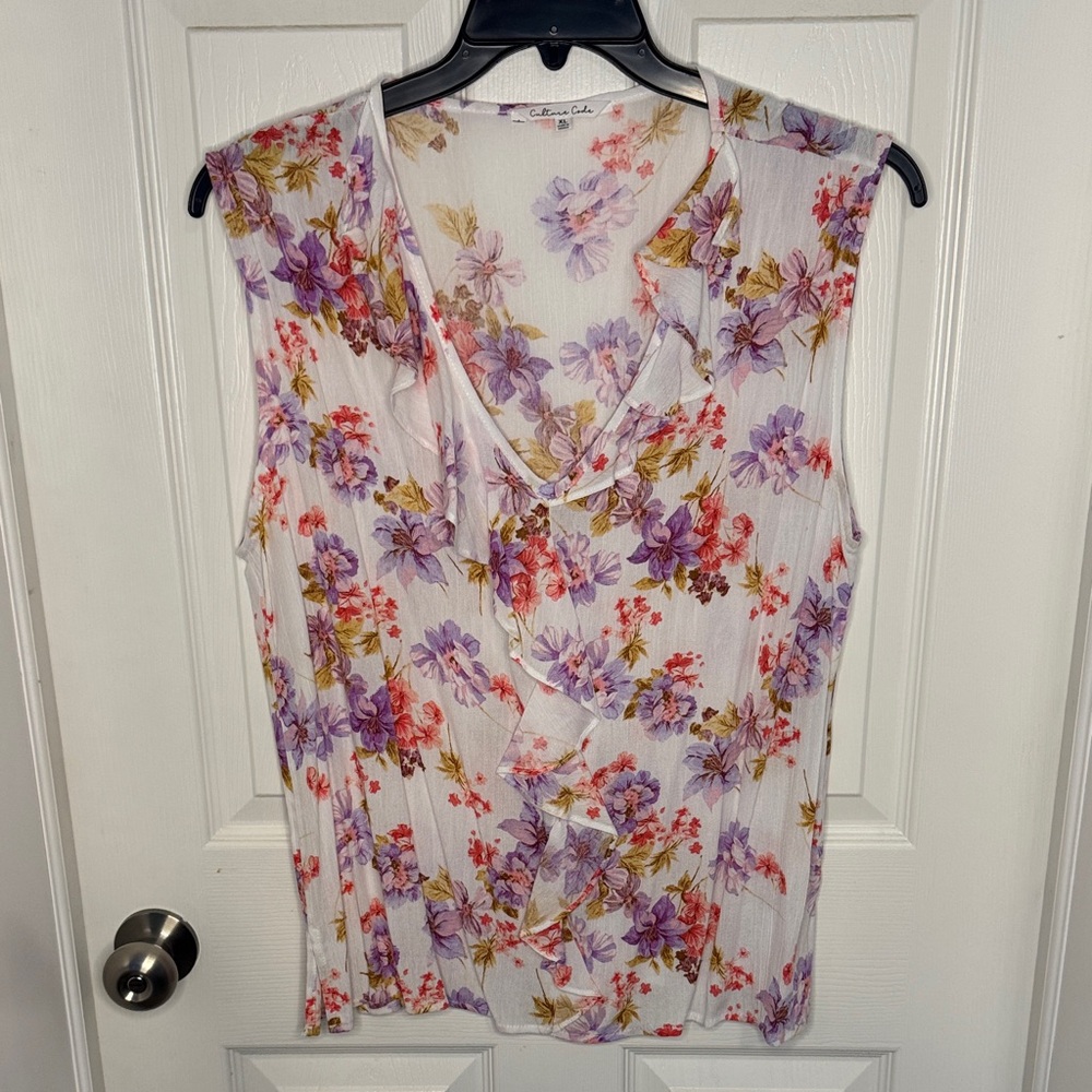 NWOT Culture Code Floral Sleeveless Blouse - Multicolor